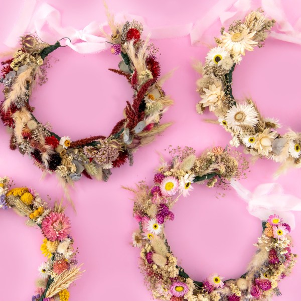 Dried flower crowns. Luxury preserved flower crown. Everlasting rustic boho floral headpiece for weddings, brides, bridesmaids and even festivals. Handmade headband
