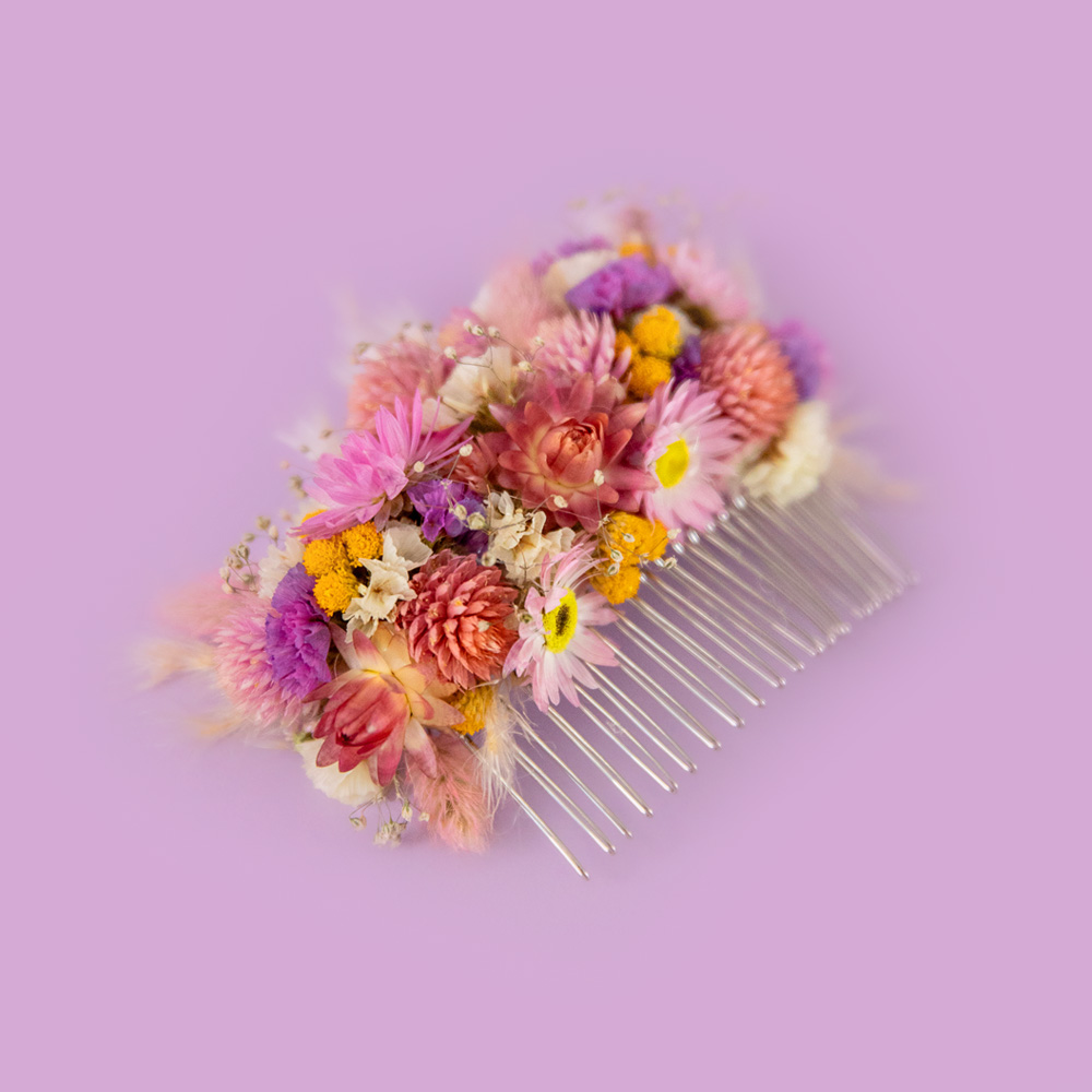 Pink dried flower hair comb. Bridal hair comb blush. Bridesmaid pink hairpiece. Preserved floral comb. rose gold blush finish. handmade hairpiece. updo hair comb. boho bridal accessory