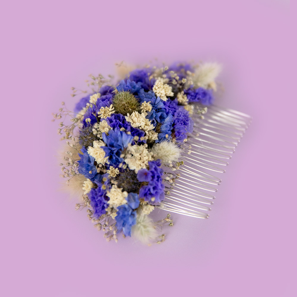 White and Blue dried flower hair comb. Beautiful luxury wedding blue hair piece. Hair accessory for brides and bridesmaids